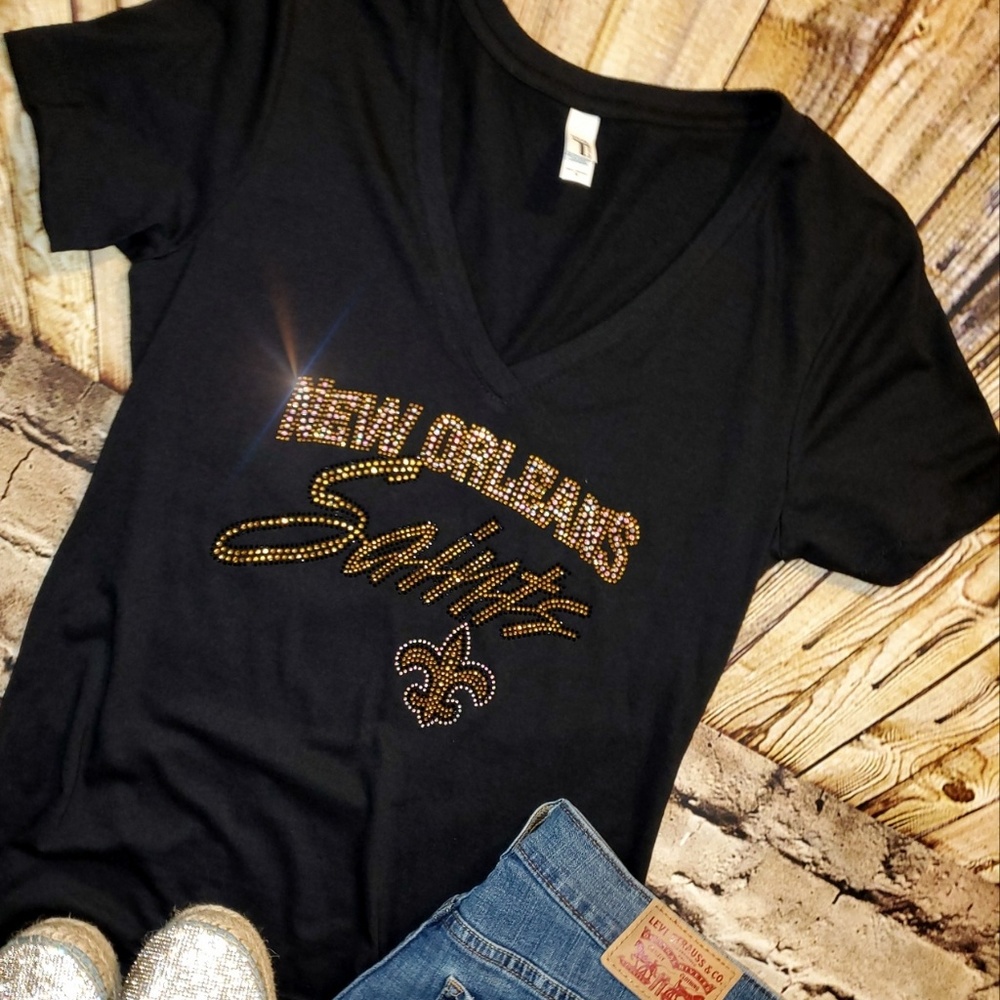 New Orleans Saints New Rhinestone V-Neck T-shirt - Picture 4 of 5